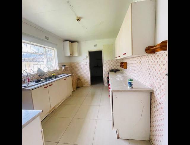 FARM FOR SALE IN GOLF VIEW